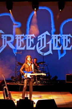 Tree Gees - Tribute Bee Gees