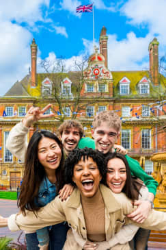 Discover Leicester! Interactive Treasure Hunt & Exploration Game with a Twist