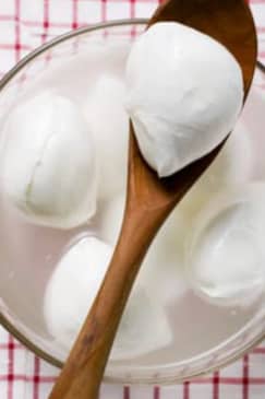 Stretch & Season: Fresh Mozzarella Workshop
