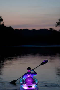 Small Group Clear Kayak Tour of Old Hickory Lake