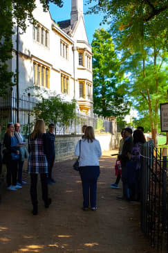 3-Hour Private Tour of Oxford With University Alumni Guide