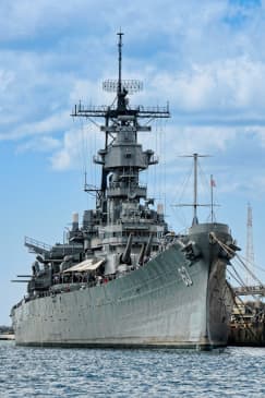 WWII Pearl Harbor Heroes Deluxe Adventure from Honolulu