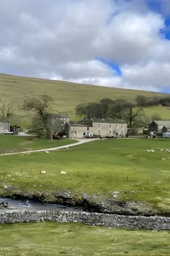 Herriot and Yorkshire Dales Day Trip from York