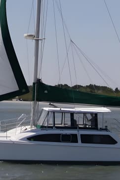 Small-Group Sailing Tour in Daytona Beach