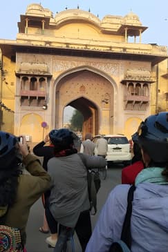 Small-Group Early Morning Pink City Bike Tour