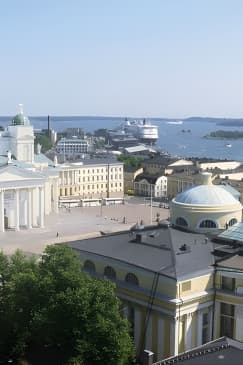 A Finntastic Walking Tour in Helsinki