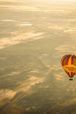 Camden Valley: Hot Air Balloon Flight at Sunrise