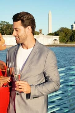 Washington DC Premier Dinner Cruise