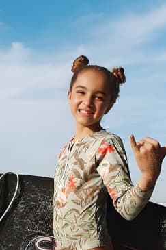 Private Surf Class with Certified Instructor in Cartagena