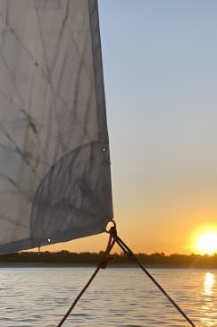 Sunset Sailing Cruise includes snacks & drinks