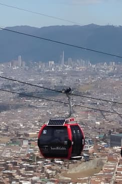 Funivia per el Paraiso, il quartiere degradato