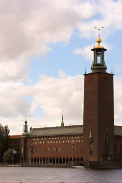 City Hall, Old Town & Vasa Museum - all-in-1 guided experience