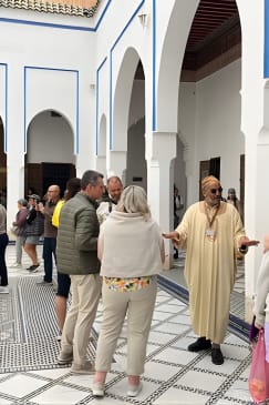 Visite guidée à pied de la médina pour découvrir les monuments & Souks