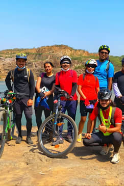 Premium Delhi Aravalli Organic Cycle Tour - A glimpse of Real and Rural India