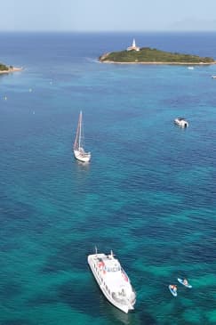 Alcudia Mallorca: Excursión en Barco por la Mañana