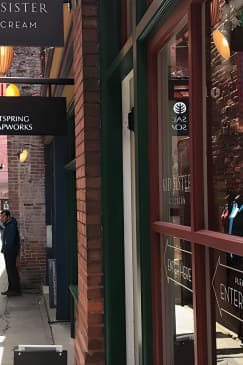 Victoria Guided Food and History Tour