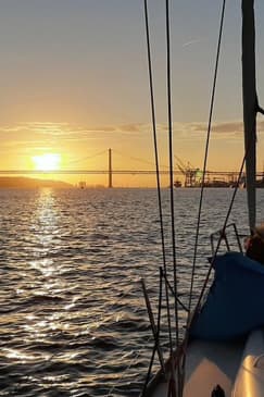 Two-hour cruise: a different way to see Lisbon