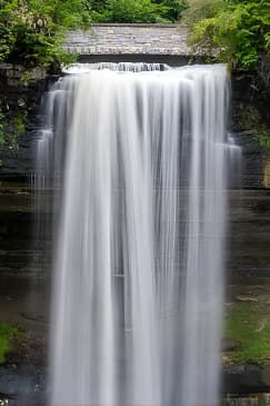 Minnehaha Falls: A Self-Guided Audio Tour of Minneapolis