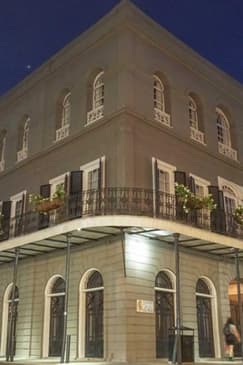 Haunted Crawl: New Orleans Exclusive Haunted Tour