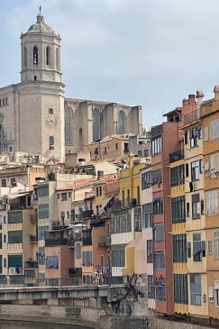 Girona Historical Guided All Inclusive small group from Barcelona