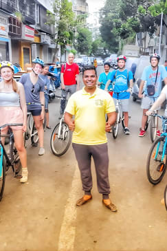 3 Hours Early Morning in South Mumbai Heritage Bicycle Tour