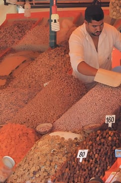 Visite de dégustation de nourriture à Marrakech à vélo