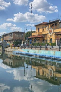 Milan: Navigli and Darsena Boat Tour