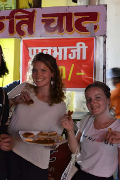 Food Tour and Eat like Locals