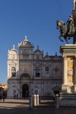 Hidden Venice: The unusual walking tour and gondola ride