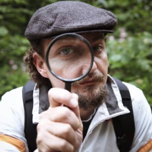 Vancouver Murder Mystery: Death in the Shadows