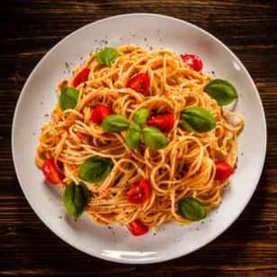 Fresh Handmade Pasta Alla Checca