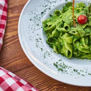 Authentic Tagliatelle al Pesto: Los Angeles