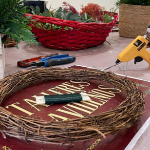 Taller de Coronas de Navidad