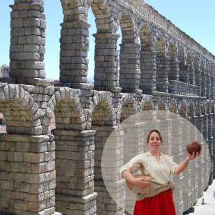 El Acueducto y su aguadora