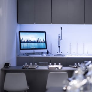 AC’SCENT ID AI Image Analysis Personalized Perfume Creation