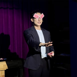 Magic Live Pub: Stand-up Magic Show