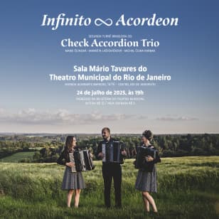 Check Accordion Trio