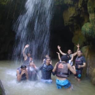 Vega Baja Forest: Guided Tour of Caves + Waterfall
