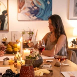 Experiencia sensorial: vino, arte y joyas con alma