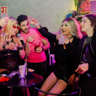 Gayhopping: Recorridos nocturnos por la escena queer de CDMX