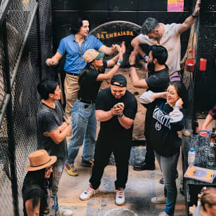 Tour Nocturno de Tejo y Salsa en Bogotá