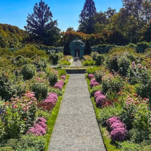 Old Westbury House and Gardens