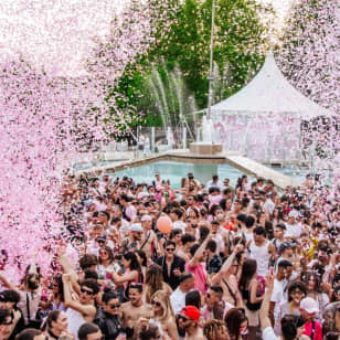 Pinkcloud open air