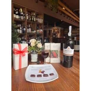 Chocolates gourmet + copa de oporto