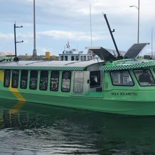 2 Hour Dinner Cruise in North America by Solar Boat