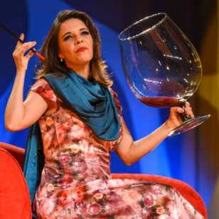 Flávia Reis em NEURÓTICA