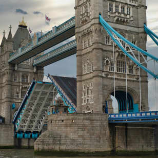 London Bridge