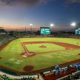 Conspiradores vs Leones Serie 9 Juego 3