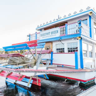 Barefoot Queen Sightseeing Cruise