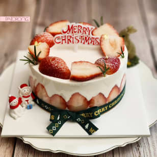 2-Person Cake: Strawberry/Mango Fresh Cream Cake No.1 @ Jamsil